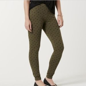 size PL (petite large), new condition, leggings, pretty butterfly 🦋 print